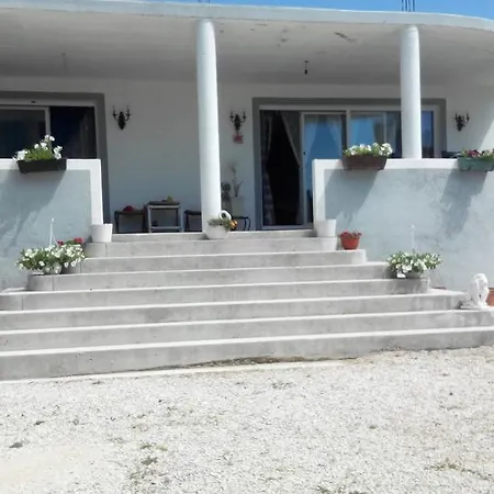 Maison d'hôtes Kerovec Vrsi